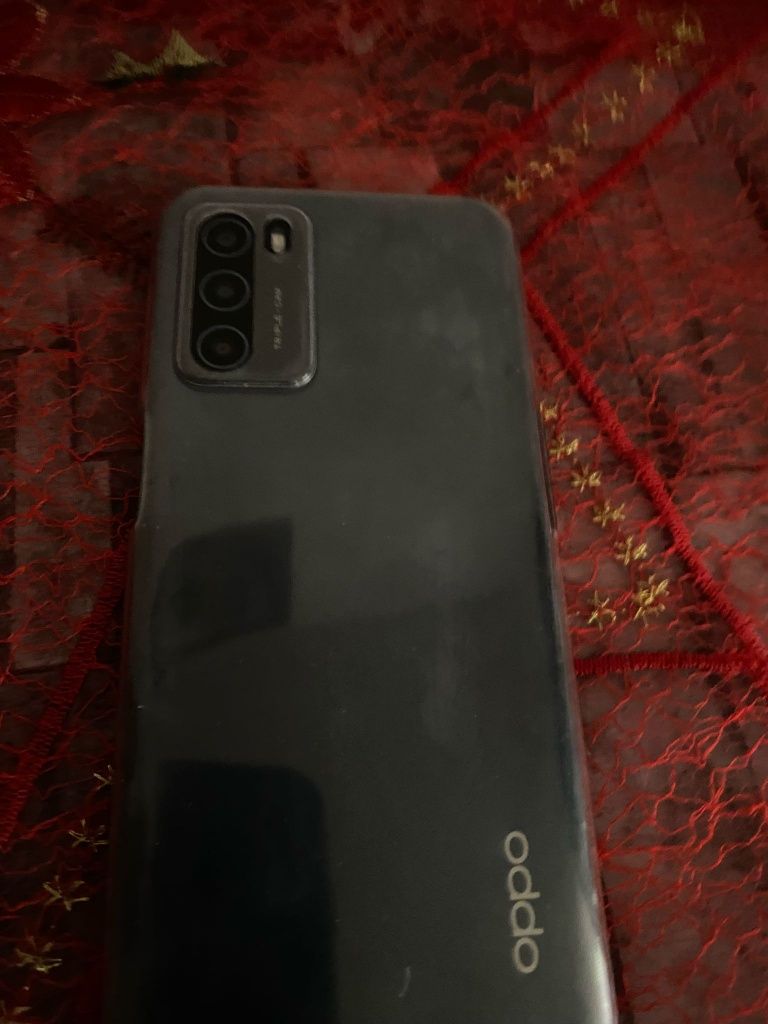 Vând oppo a16 impecabil