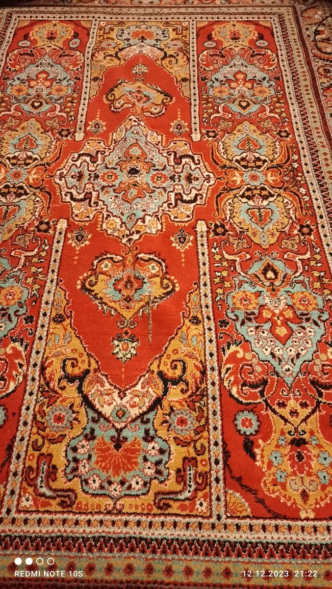 Кавёр шерстяной толстый