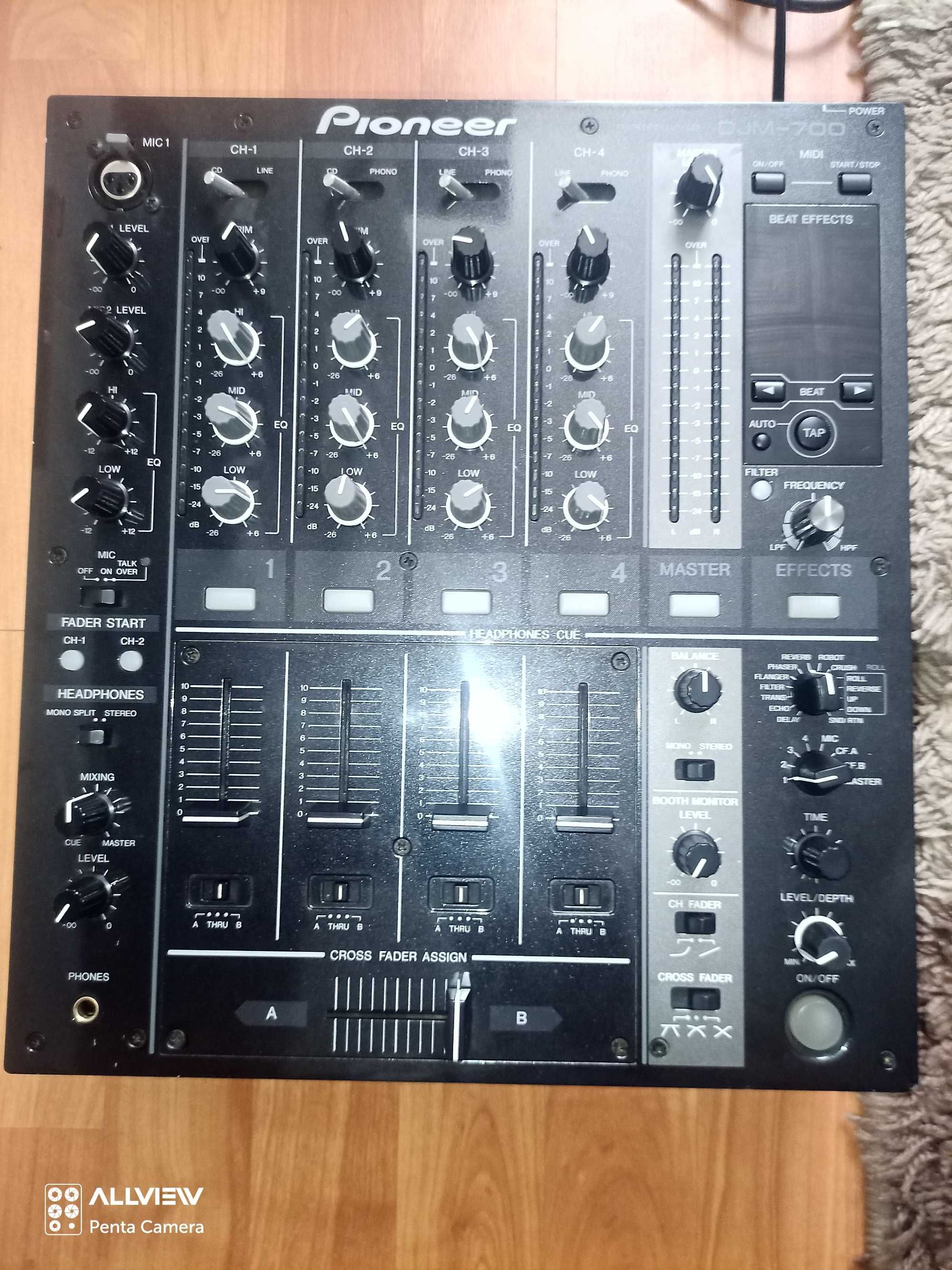 Mixer audio pioneer djm 700