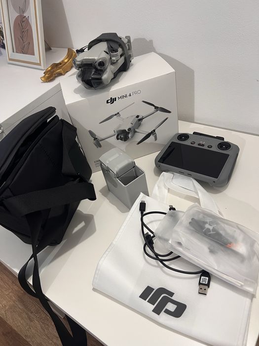 Dji mini 4 pro fly more combo PLUS
