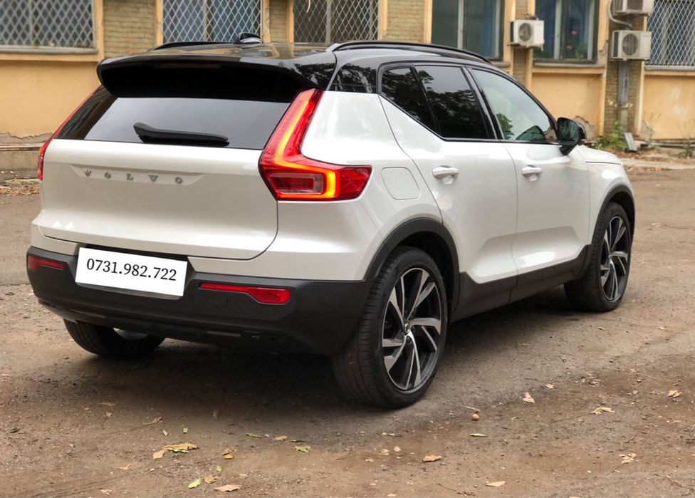 Volvo XC40 Hybrid 2021