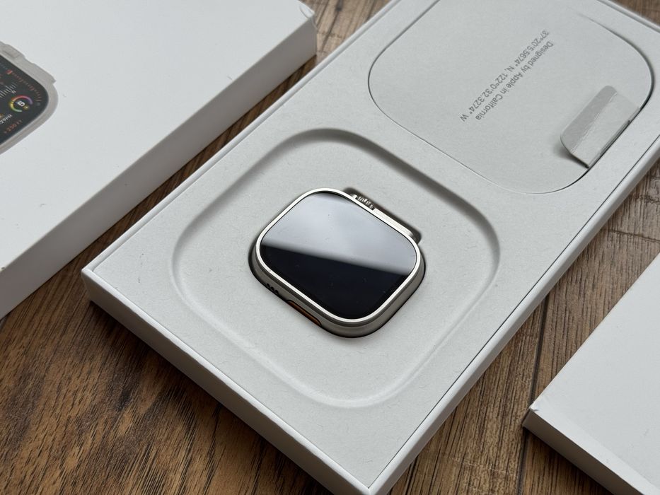 Apple Watch Ultra 2 49mm Titanium+Cellular Гаранция