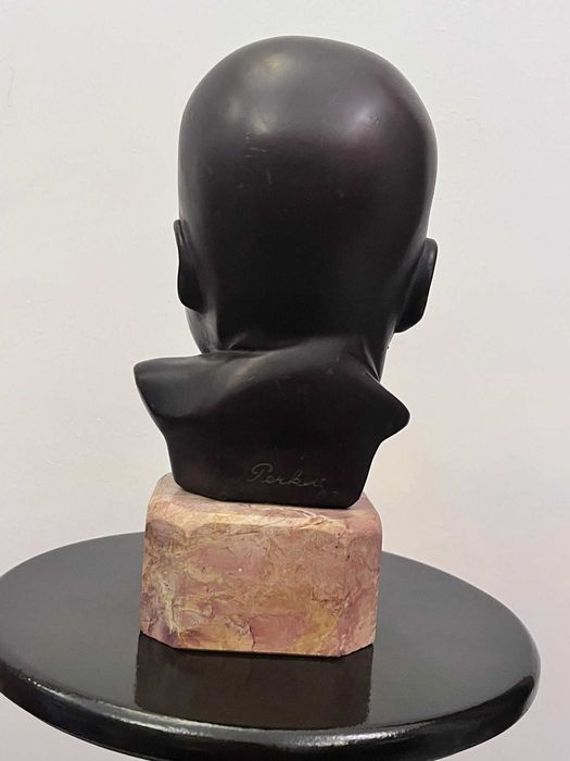 Statueta bibelou figurina bibelouri ieftina grea deosebita semnata