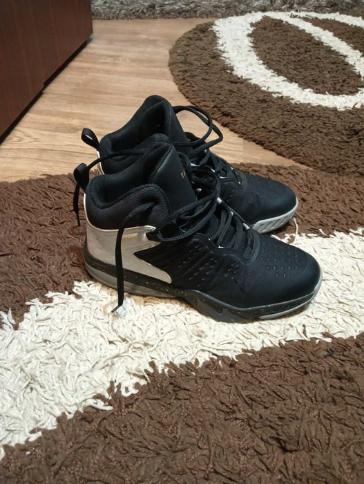 Lot haine copii 13-14 ani