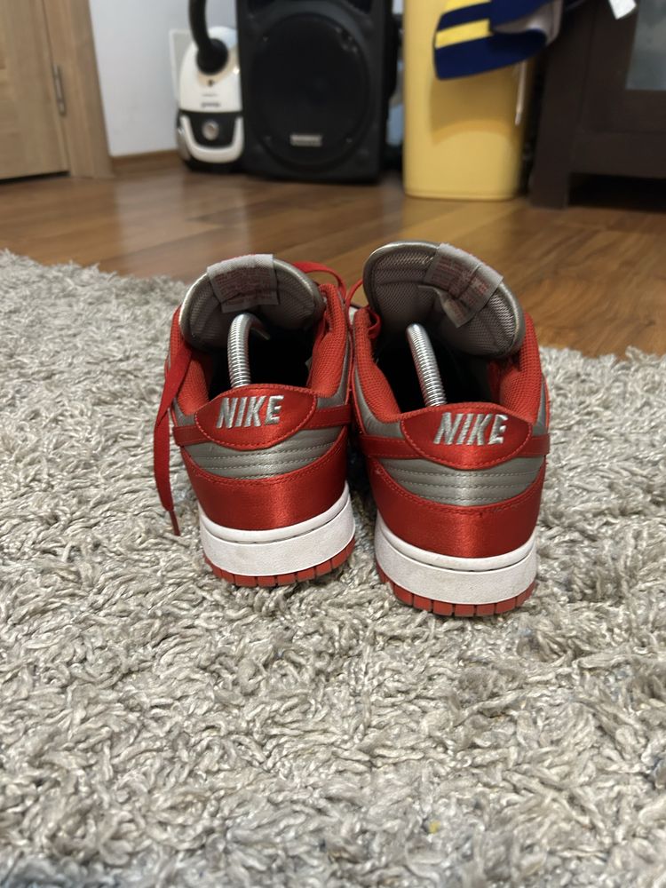 Adidasi Nike Dunk (nu Air Force, Jordan)