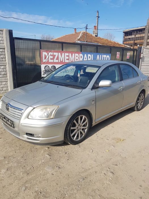 USA STANGA FATA /USA STANGA SPATE /HAION SPATE/Stop/Bara spate/ Toyota Avensis 2006 berlina