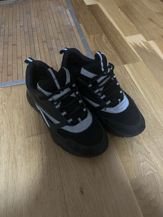 Dior b22 1 la 1 marimea 41