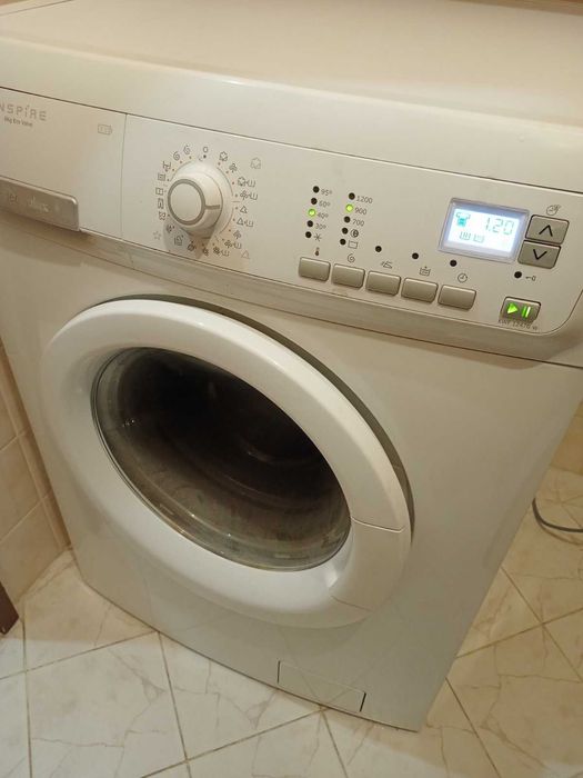 Пералня Electrolux