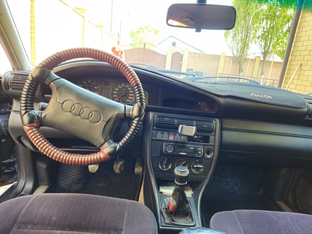 Audi 100 C4 1991 года