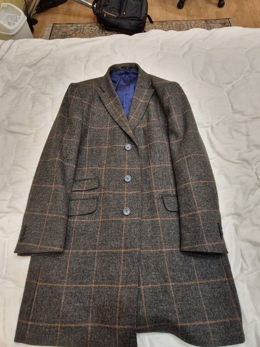 Пальто Stumper and Fielding совершенно новое.