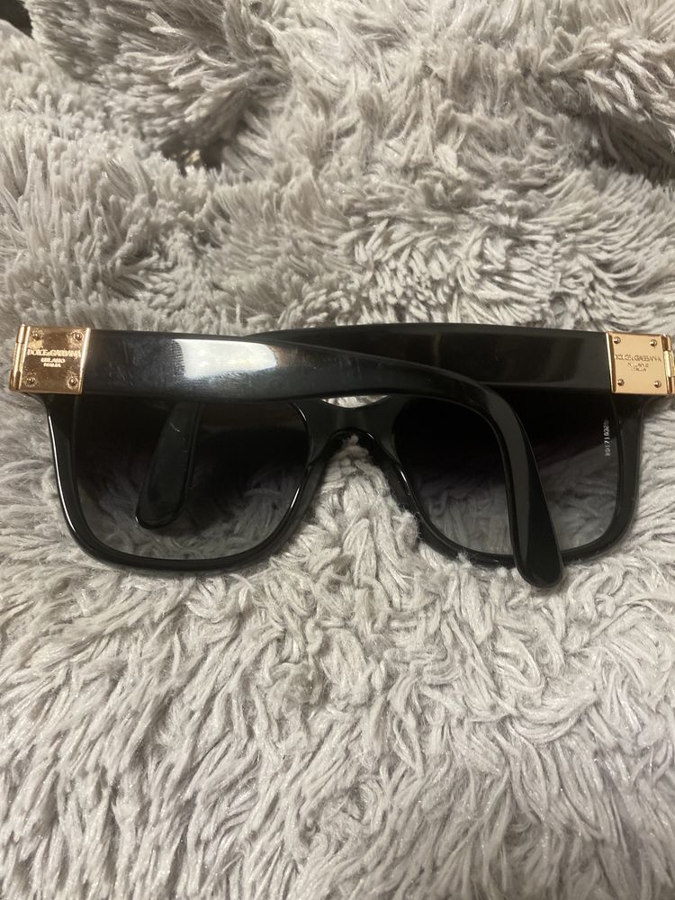 Слънчеви очила на Dolce  Gabbana