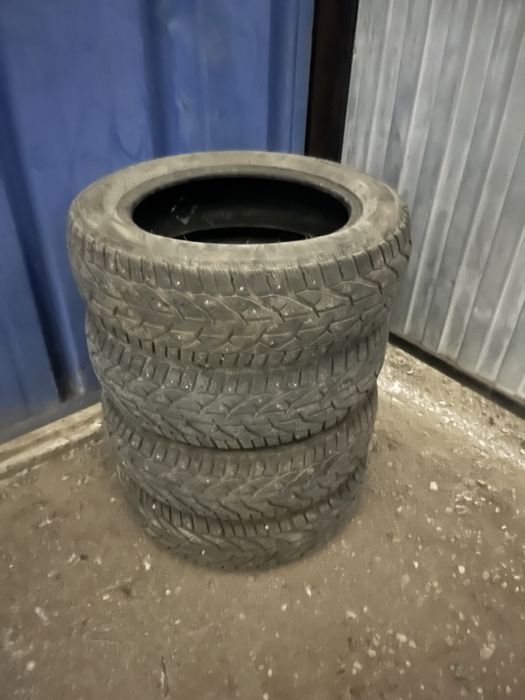 Продам резину 15