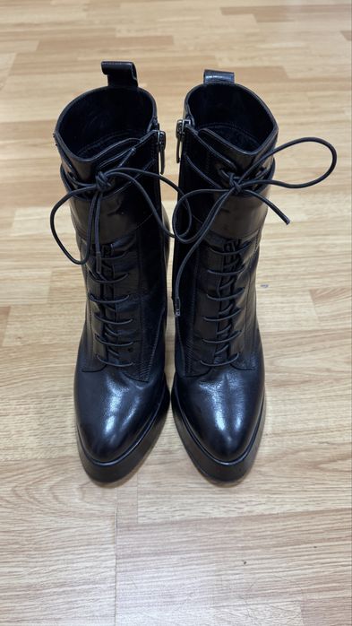 Ботильоны ILVI, р. 37 — натуральная кожа, тренд 2025–2026!