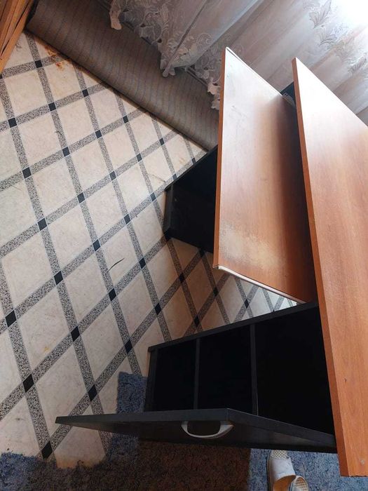 Стол компьютерный