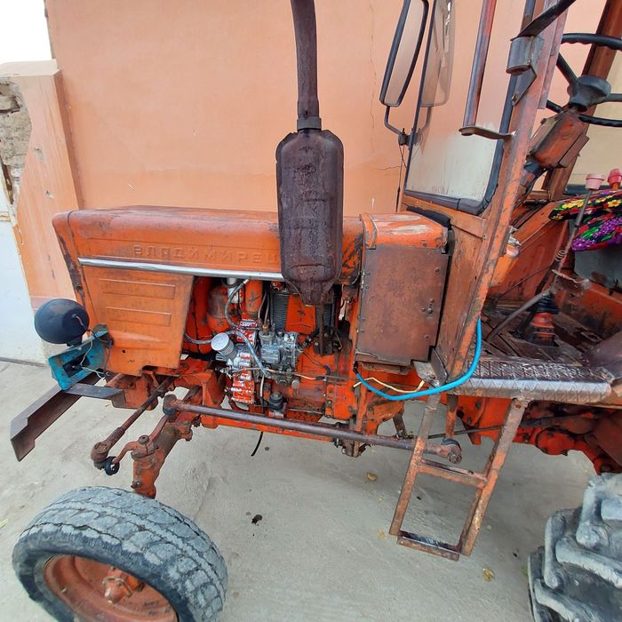 T25 traktori sotiladi pat pat