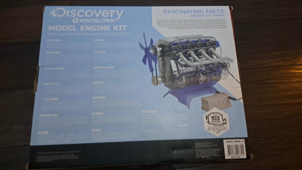 Motor mecanic de jucărie