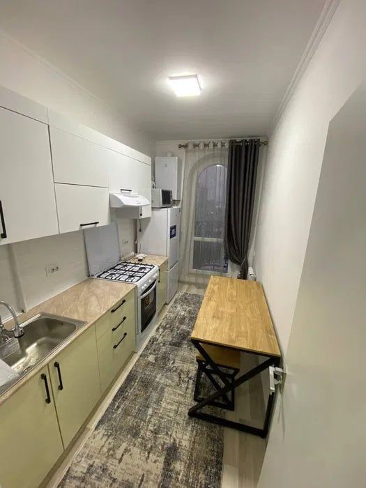 Golden Laif Sergeli metro yaqnida arenda