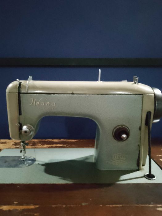 Mașină de cusut Ileana