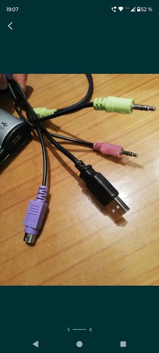 Tastatura cu port usb, casti, mictofon