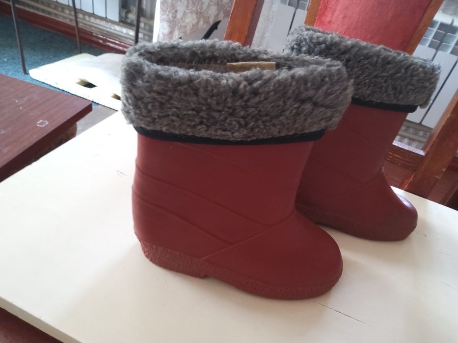 Резиновые сапожки детские