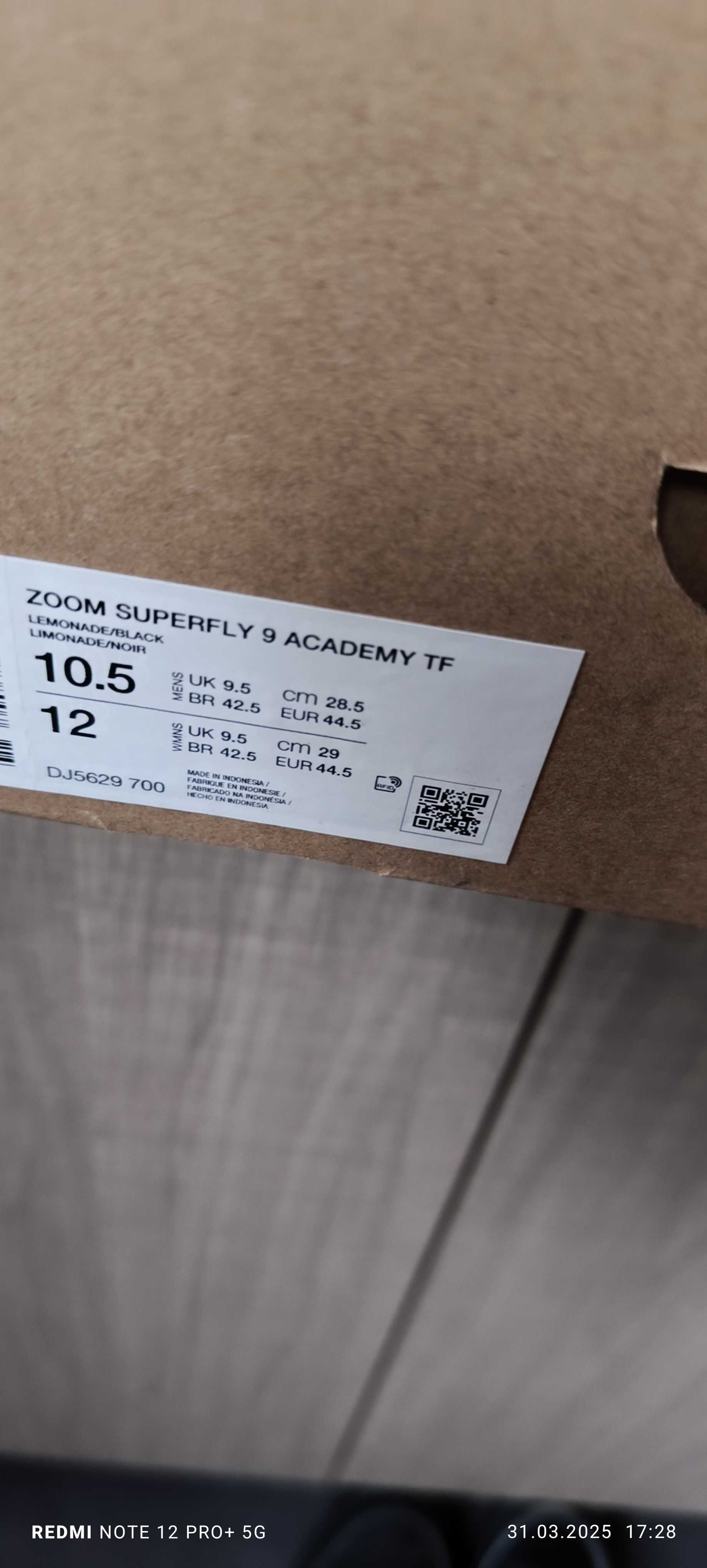 Продавам Стоножки Nike Air Zoom Mercurial