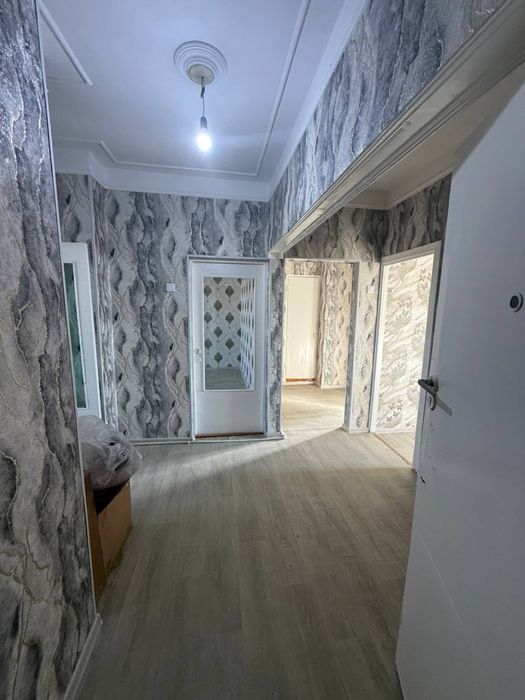 Продается 3 ком. Квартира площадью 90 кв.м. Адрес Саттепо