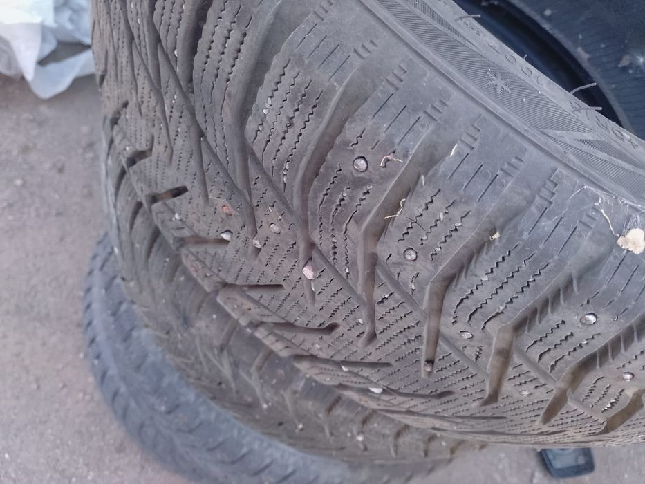 Продается б/у шина и титан диски