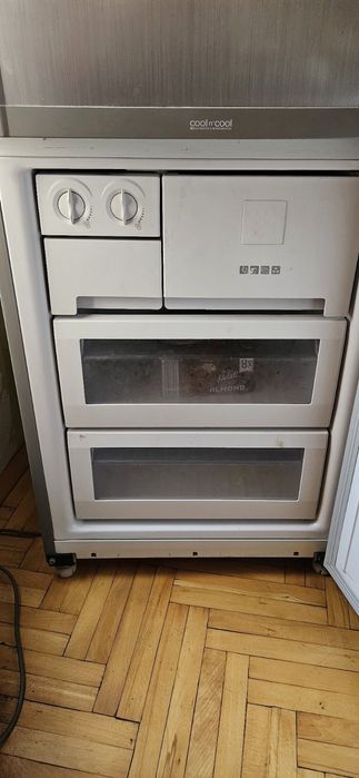 Хладилник с фризер Samsung модел RL39EBMS