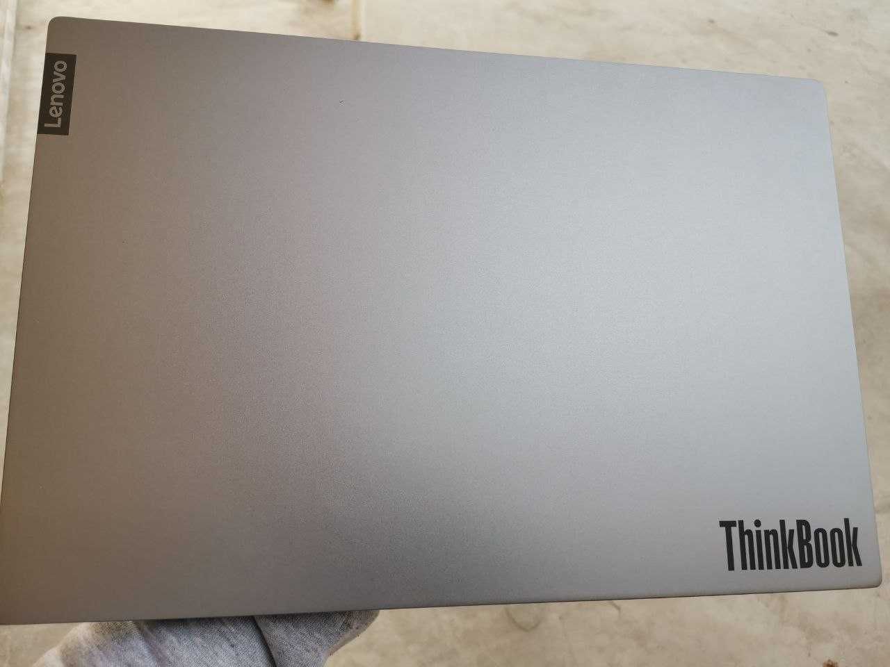 LENOVO THINKPAD noutbuk srochni sotiladi