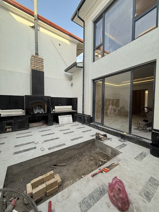 Продается 3х уровневый дом на Циолковского