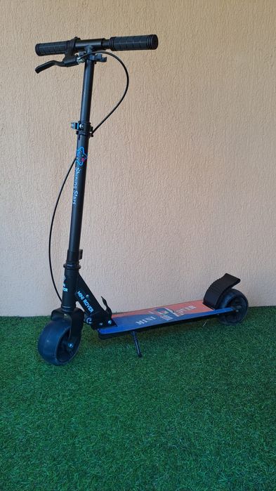 Trotineta Pliabila Cu Cric Pentru Copii , 5+ Ani , Frana Spate , Negru