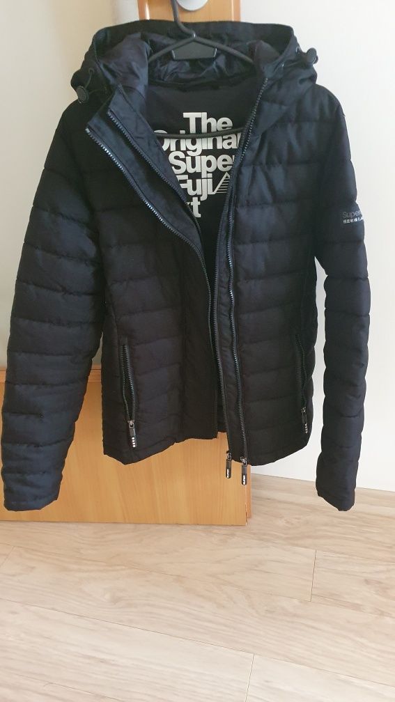 Superdry  черно яке р.S