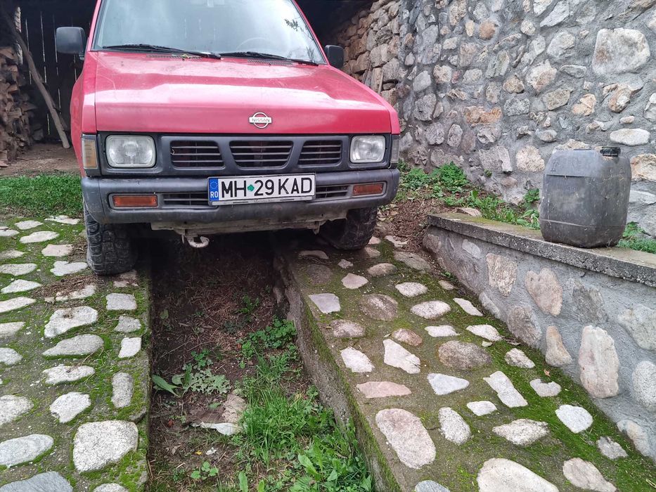 Nissan  MD21 an 98