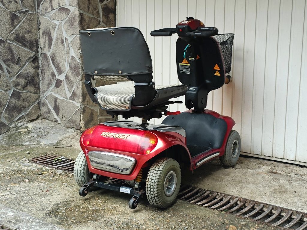 Scuter scaun carut handicap tricicleta electric carucior  dizabilitati