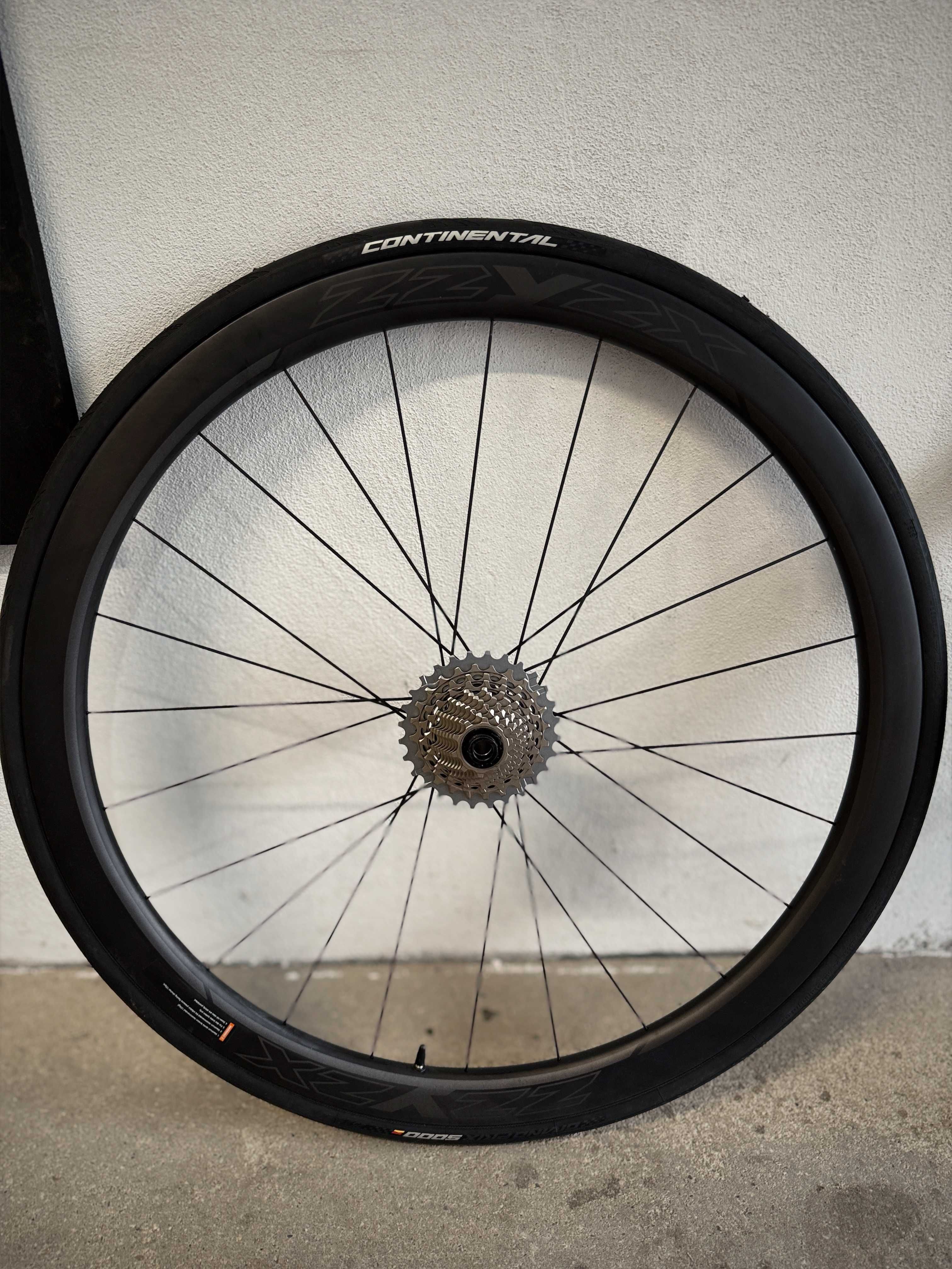 Продавам карбонови шосейни капли ZZYZX Carbon SLR 24 XDR