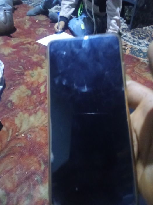 Texno 62+2GB xama joyi yaxshi