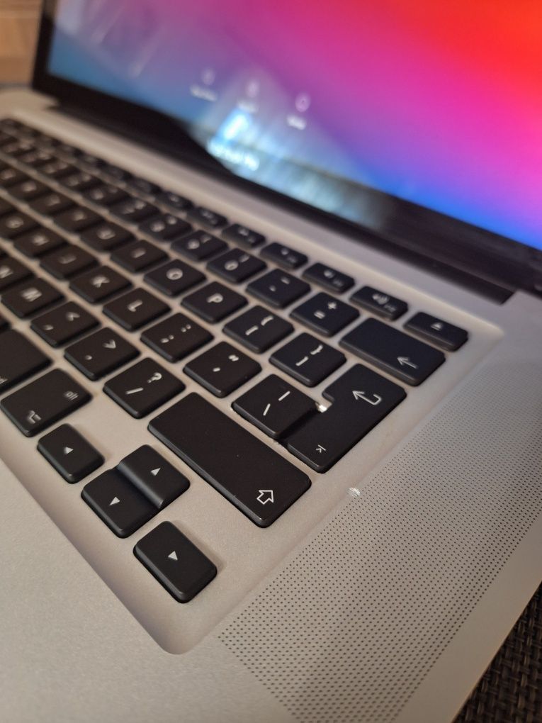 MacBook Pro 15  2012