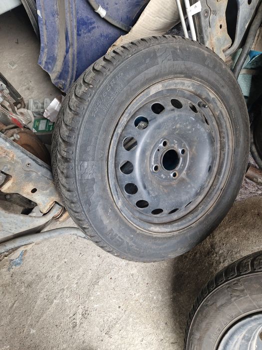 Гуми 4 сезона, с  джанти дачия докер или лоджи