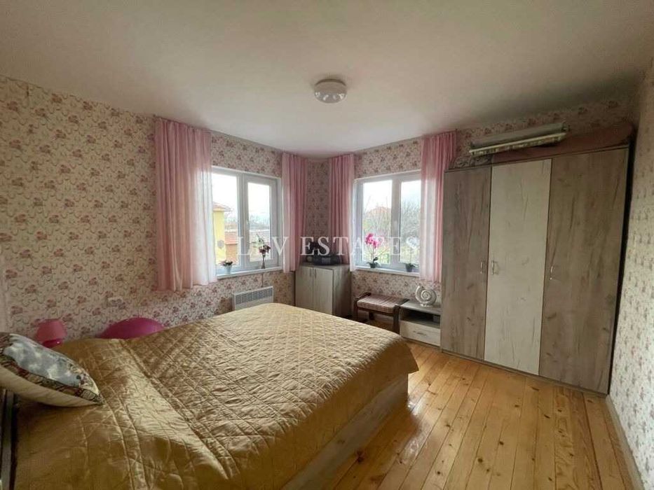 Продава се Къща в с. Голямо Крушево, Област Ямбол - 120 кв.м за 492 €/кв.м - Снимка #4