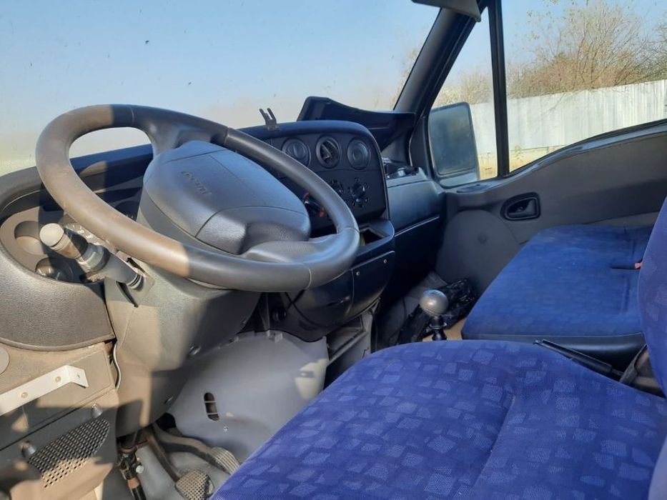 Dezmembrez Iveco Daily 3 2006 motor 3.0hpi 100kw 136cp F1CE dezmembrari 50c13 piese punte dubla
