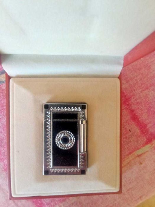 Запалка S.T. Dupont