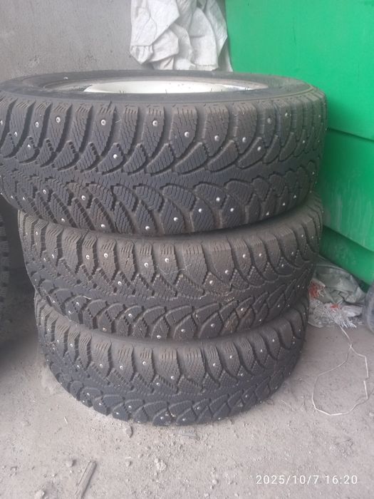 Продам шины с дисками