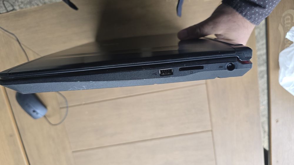 Laptop Gaming MSI GE72VR 7RG, i7-7700 diagonala 17 ,cpu HQ, GTX 1070 8