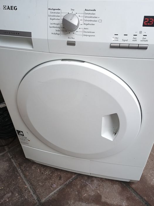 Uscător AEG lavatherm
