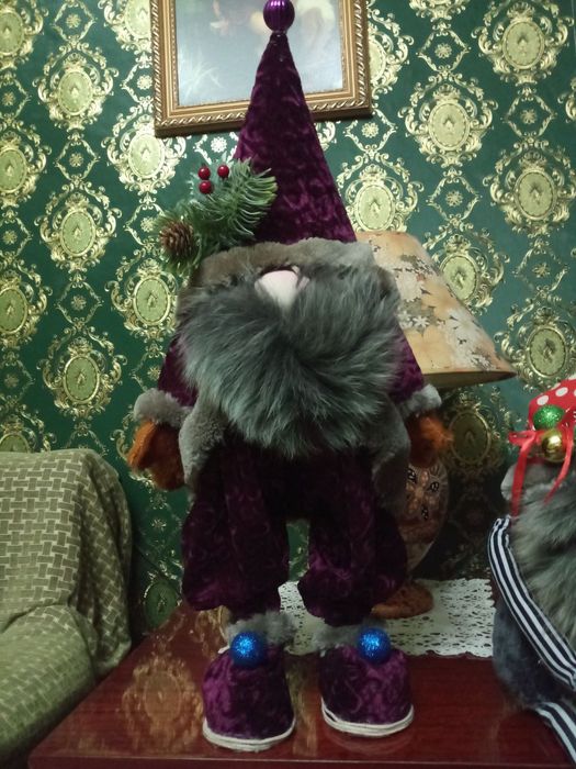 Продаются праздничные гномы