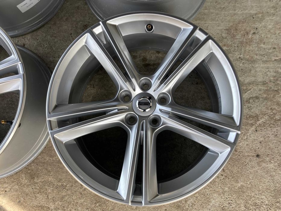 Оригинални джанти Volvo / Волво 18" 5х108