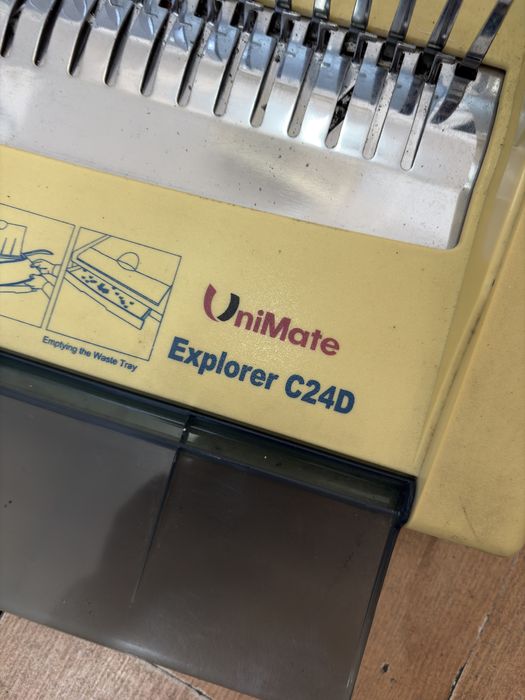 Indosariator profesional Unimate Explorer C24d