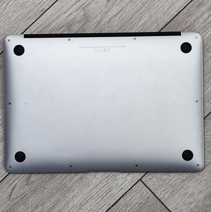 MacBook Air 13" A1466 cu display defect + incarcator original