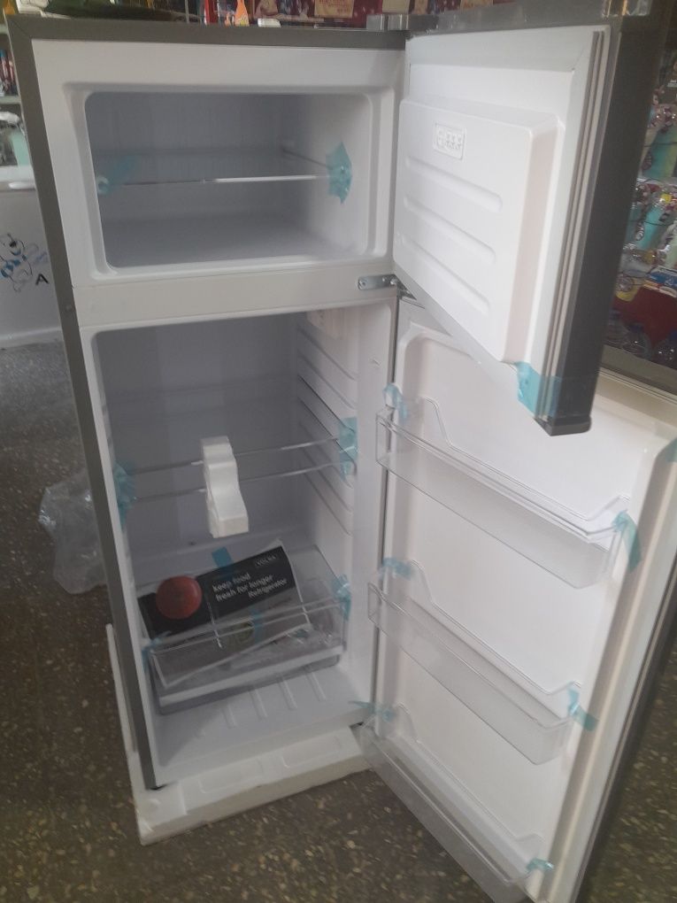 Продается холодильник