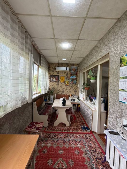 Продается квартира на Юнус Абаде 4 квартал 4/4/4 кирпич